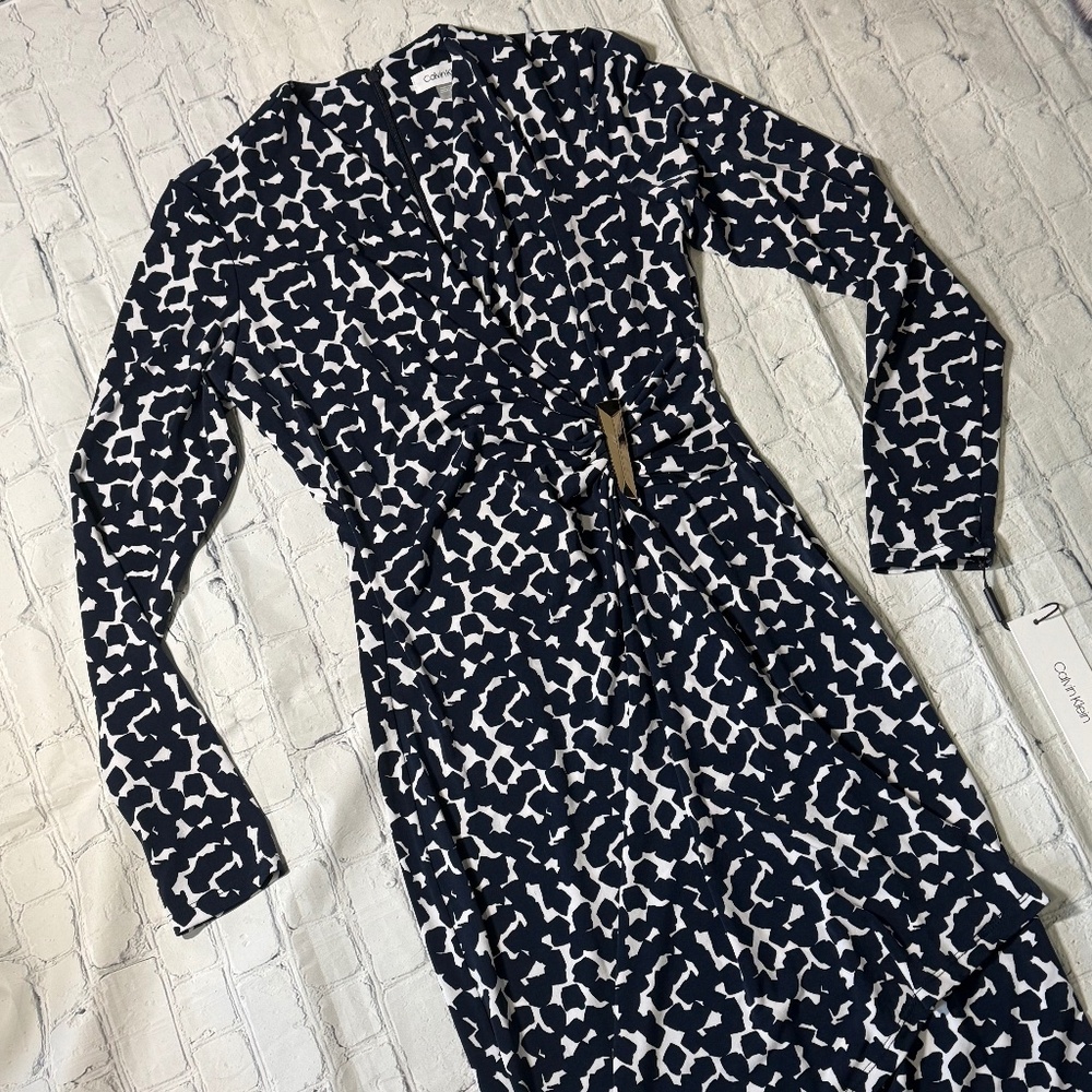 NWT Calvin Klein Faux Wrap Midi Print Dress Long Sleeve Size 2